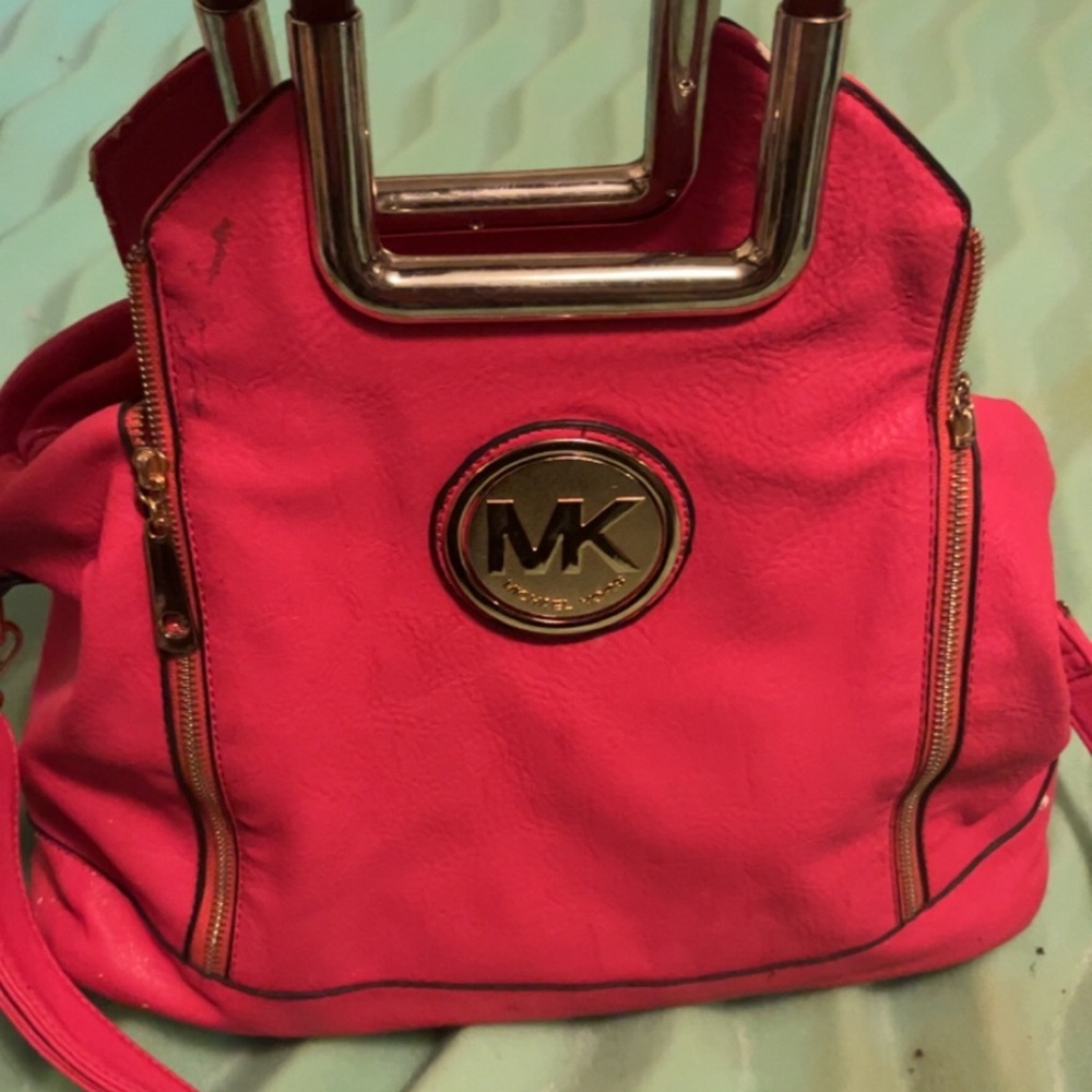 Michael Kors Tote - Picture 6 of 6